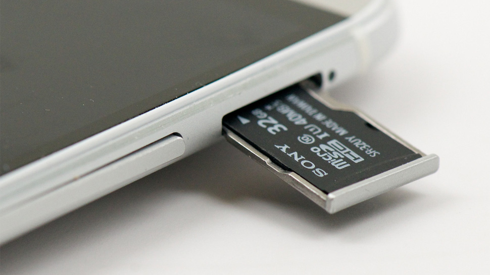 Smartphone internal memory